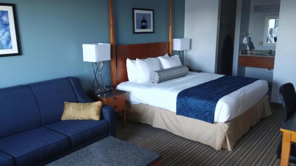 Rockland Harbor Hotel image 8